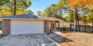 Beautiful 3-bedroom 2 bath Home in Bella Vista! Gallery 1