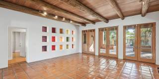 Elegant 3-Bedroom Home in Historic Tucson Gallery 9