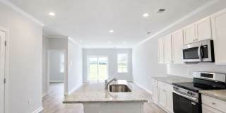 2112 Victory Wy Gallery 1