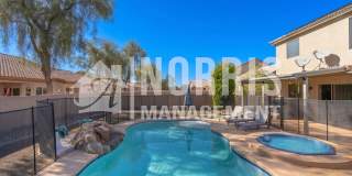 Beautiful Large Furnished Home w/A Pool Gallery 38