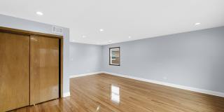 5740 N Lowell Avenue Gallery 6