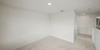 Open-Concept 3BR + Game Room Near Fort Sam & Randolph - Realtor Commission: $500 Gallery 21