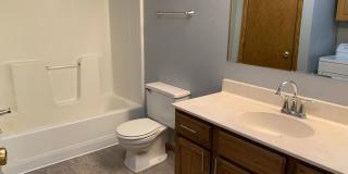 4 Bed, 2 Bath Twinhome in South Fargo! Gallery 20