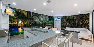 310 SE 11th Ave 310 SE 11th Ave Gallery 6