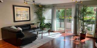 Anchorage downtown Condo! Walk or bike to work! Gallery 75