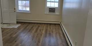 313 South Pleasant Street - 1 Gallery 9