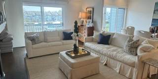 1 Island Drive unit: 9 Gallery 1