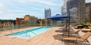 Kaufmann's Grand on Fifth Avenue Gallery 3