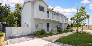 18395 Southwest 103rd Court Gallery 1