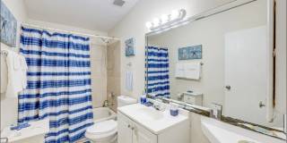 716 21st St Gallery 14