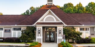 One Rocky Ridge Apartment Homes Gallery 25