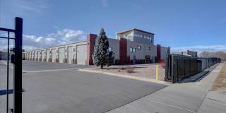Caretaker Unit Available, Utilities Included, Mountain Views! Gallery 1