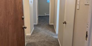 95 N Clarkson St Carolyn Arms Apartments Gallery 8