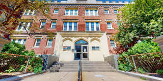 Great location; Gorgeous, Sunny 1-bed Available for 9/1! Gallery 10
