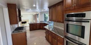 11445 Etiwanda Gallery 11