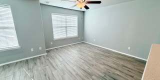 287 S Breakwater Lane Gallery 10