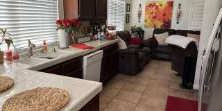 Wonderful 4 Bedroom 3 Bathroom Home - Call Today Gallery 8