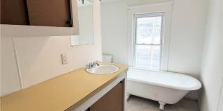 1433 Kenmore Boulevard Gallery 15