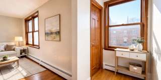 S0013 - 152 Wooster Gallery 5