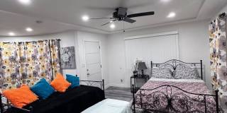 Charming 2-Bedroom Home in Los Angeles Charming 2-Bedroom Home in Los Angeles Gallery 12
