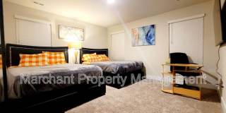 964 Yarn Way Gallery 6