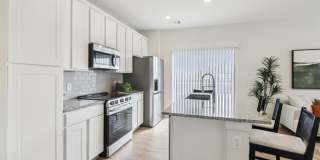 Canvas at Midlothian Gallery 8