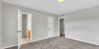 2 Bedroom Walking Distance to NCSU! Gallery 4