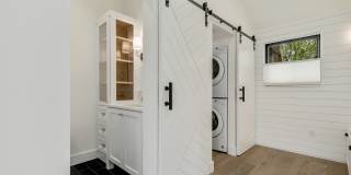 1110 W 22 1/2 St Gallery 20