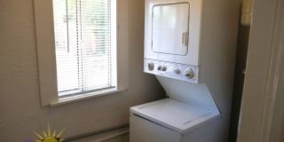Cozy 2 Bed 1 Bath 728qft single family home in Oak Park Gallery 18