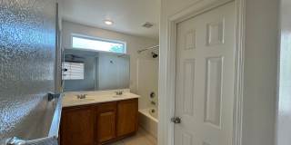 SW 3 bedroom ready to move in Gallery 21