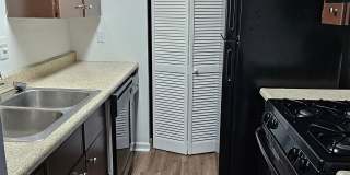 Hillcrest Apartments Gallery 31