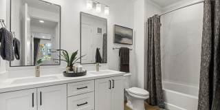 The Stately Avondale Gallery 25
