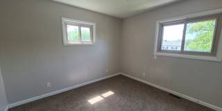 Cozy 4 Bedroom Kettering Home Gallery 20