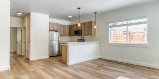 Luxury Apartment in La Pine! Gallery 1