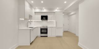 Windsor at Kalorama Gallery 1