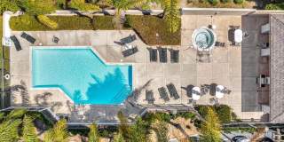 Exclusive Corona Del Mar Condo Gallery 19