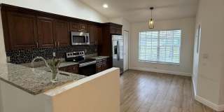 249 NE Glentry Avenue Gallery 8