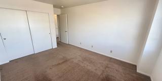 2 Bed 1.5 Bath Townhouse End Unit in North Central Loveland Gallery 13