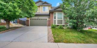 Spacious 4BR House in Aurora Gallery 1