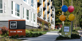 Hyde Square Gallery 45