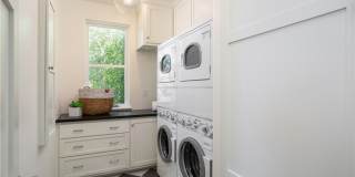 2217 Laurel Gallery 20