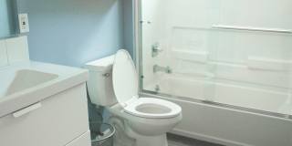 1259 W 36th Place - Co-Living Gallery 8