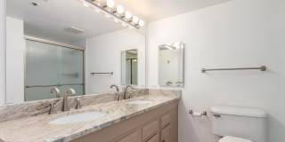 7840 E Camelback Road Gallery 14