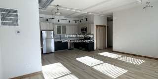 4600 S Ellis Ave Gallery 3