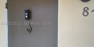 625 SW 20th Ct Gallery 2