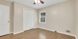 4517 E KINGS POINT Circle Gallery 24