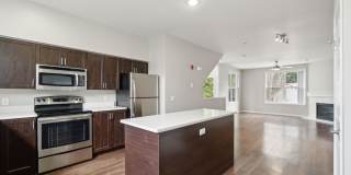 Avignon Townhomes Gallery 38