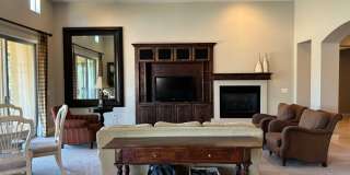 Short term lease! Coral Canyon on Golf Course with POOL- FURNISHED & PARTIALLY FURISNHED OPTION Gallery 6