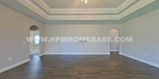 Spacious 4BR/2BA in Redstone Commons – Community Pool, Playground and Dog Park! Gallery 6