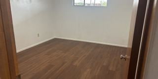 2618 East Turney Avenue- 4 Gallery 8